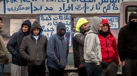‘Calais is doomed’: Local resident tells RT about the life disrupted by refugee crisis