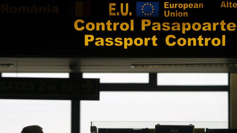 Visa-free deal with Turkey to trigger 'new refugee influx' to EU – Bundestag VP