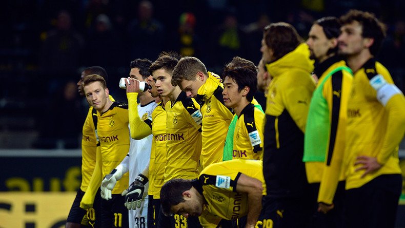 Fans & players pay tribute after Borussia Dortmund Westfalenstadion tragedy