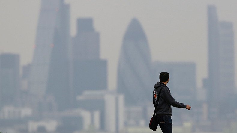 Tory inaction on emissions ‘insults people dying from air pollution,’ say green lawyers 