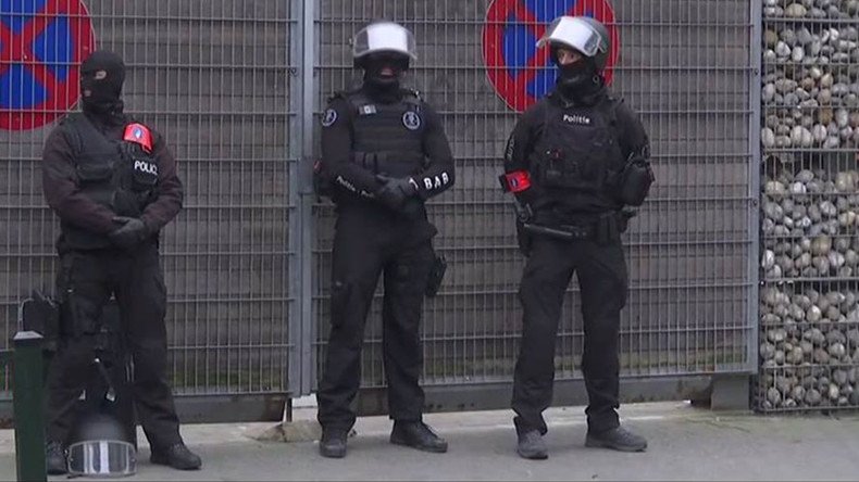 Top fugitive in Paris attacks arrested in Brussels raid