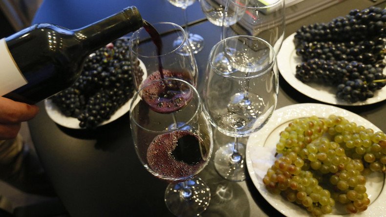 Silver lining? Climate change boosts flavor of French wine 