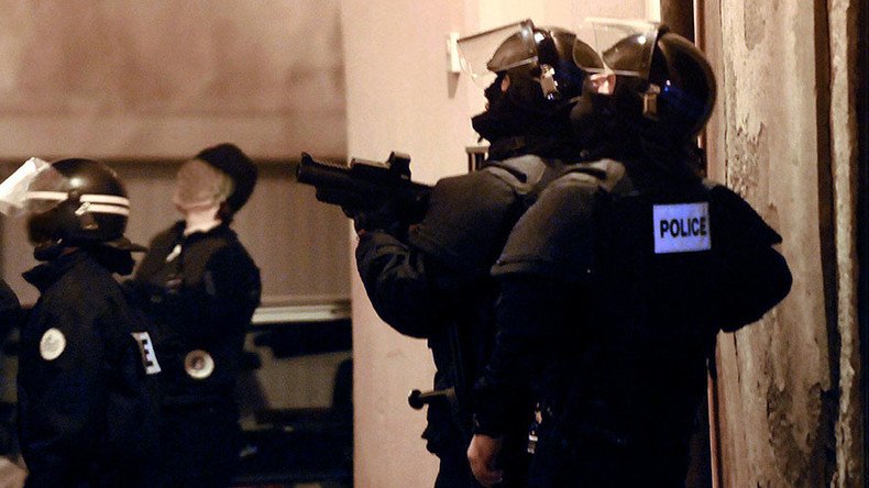Police raid ongoing near Paris after new terror plot ‘foiled’ in France – minister