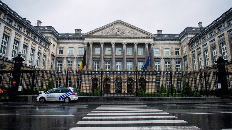 Belgian parliament takes additional security measures, threat level unchanged