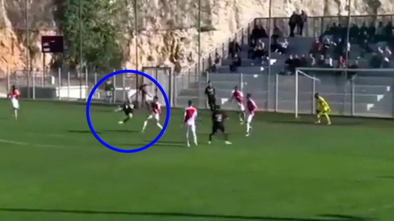 French teenager scores incredible goal of the season contender (VIDEO)