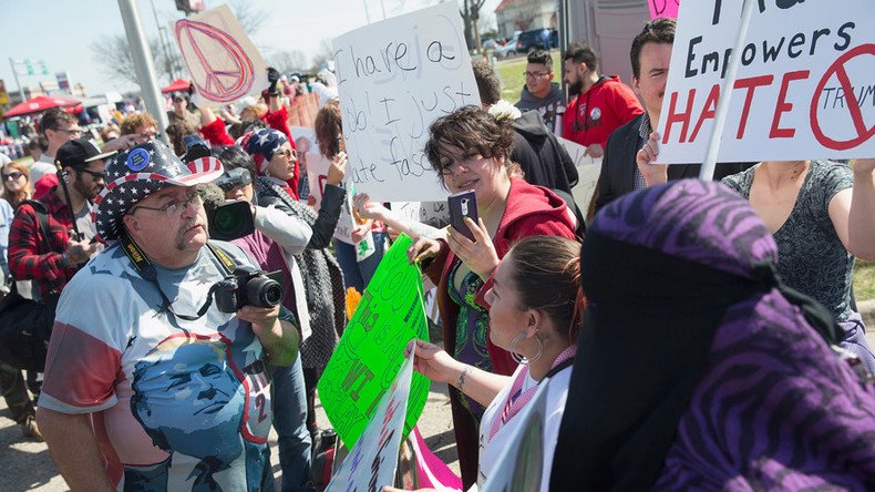 15yo girl sexually assaulted, pepper-sprayed outside Trump rally (VIDEO)