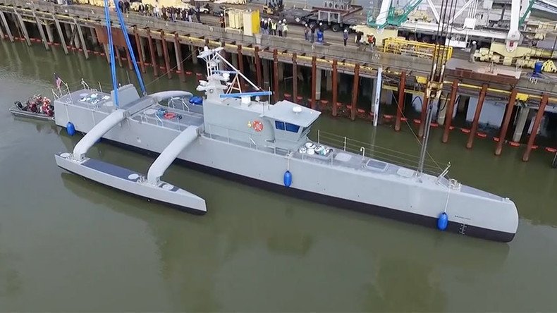 US prepares to hunt enemy submarines with giant sea drone (VIDEO)