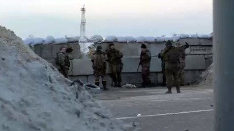 Russian journalists, including Ruptly stringer, come under shelling in eastern Ukraine