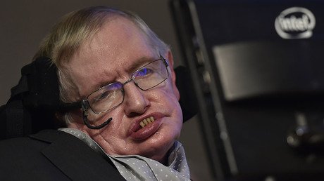 Stephen Hawking: Brexit would be ‘disaster for UK science’