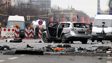 Car explodes in central Berlin, 1 dead, police suspect a bomb