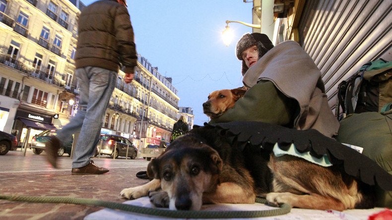 ‘Eviction season’ in France begins, leaving up to 40,000 homeless