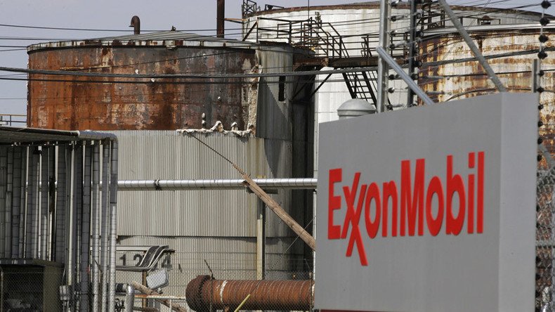 Massive fire breaks out at ExxonMobil refinery in Texas, air quality being monitored