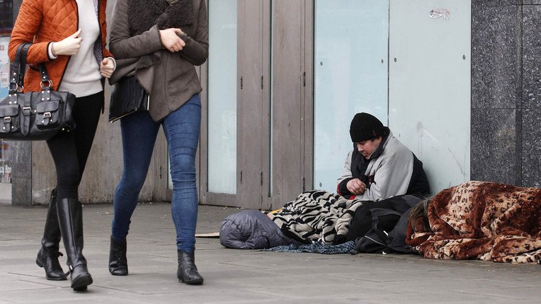Homeless to be fined £50 for begging by English council