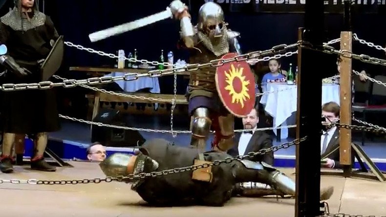 Watch 360 video of Russians in full medieval armor battering each other