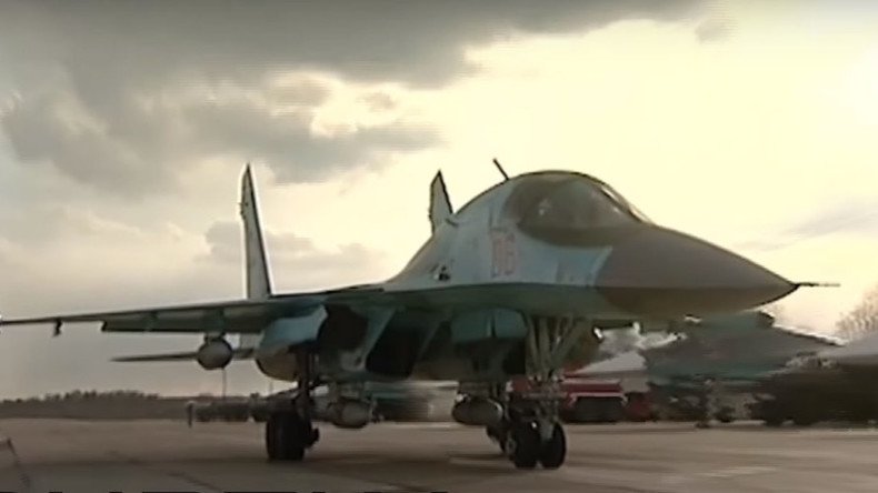 Su-34 jets strike huge ice-jam in northwest Russia to prevent flooding (VIDEO)