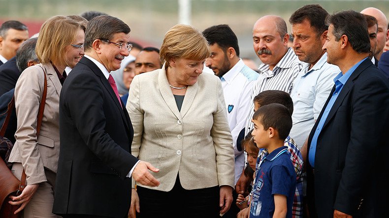 Merkel, Tusk shown ‘Potemkin village’ in Turkey, not reality with refugees 