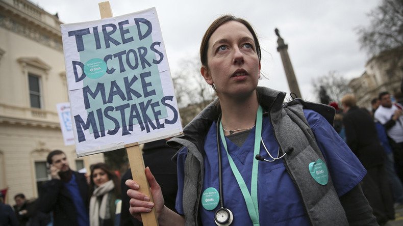 Striking junior doctors reject ‘liar’ Hunt’s ‘scaremongering’, say world-class care continues
