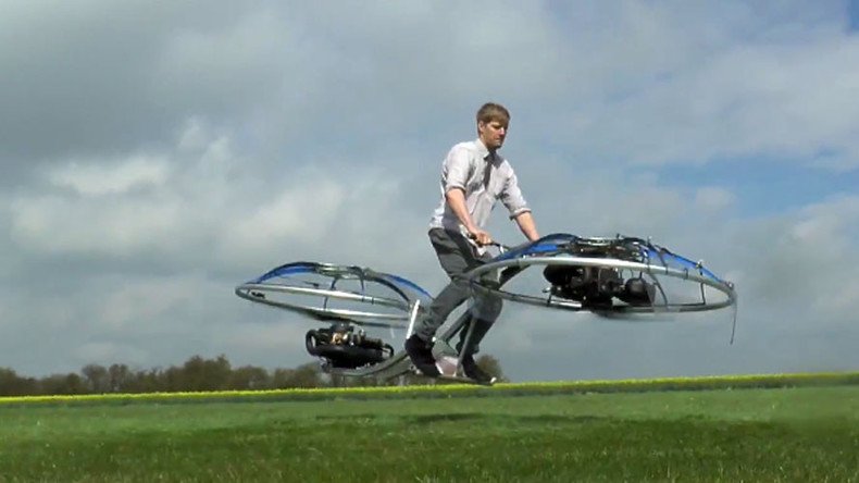 Madcap inventor designs bizarre ‘human blender’ hoverbike (VIDEO)