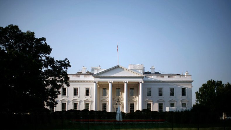 Mimicking Trump? Secret Service proposes taller fence around White House (VIDEO)