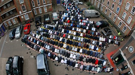 Jail gays, introduce Shariah: New poll claims ‘chasm’ between UK Muslims & everyone else