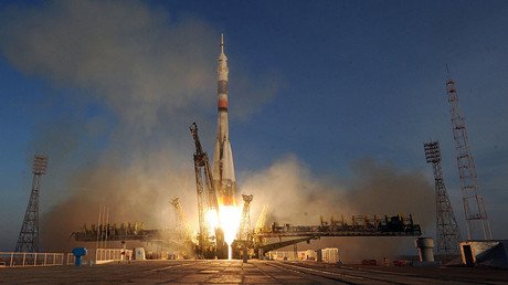 Russian space agency funds unfrozen in Yukos case 