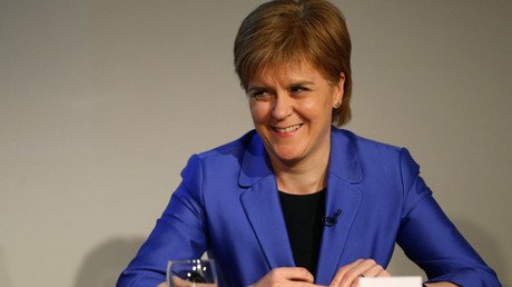 SNP leader calls on Scotland to hold new referendum if Brexit passes