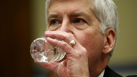 Michigan Governor to drink filtered Flint water for 30 days