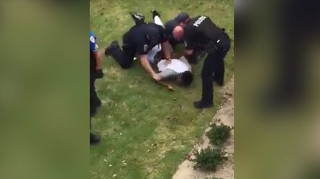 11yo girl handcuffed, held at gunpoint by Michigan police (VIDEO)