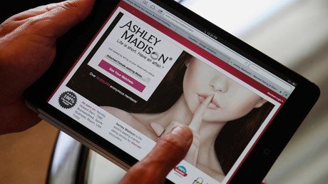 Cheaters beware: Ashley Madison lawsuit will require real names