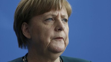 Merkel urges EU to ‘share burden’ of refugee crisis with Turkey 