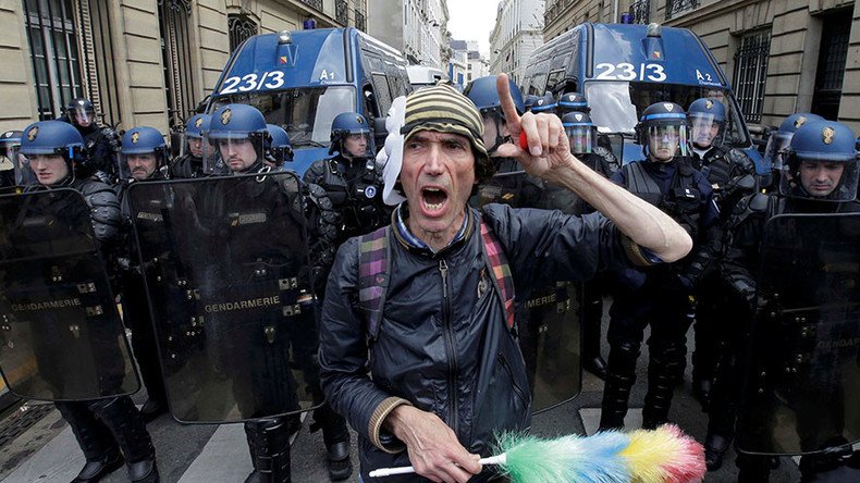 ‘Non, merci!’ Protests in Paris as highly unpopular labor reform bill reaches parliament (PHOTOS)