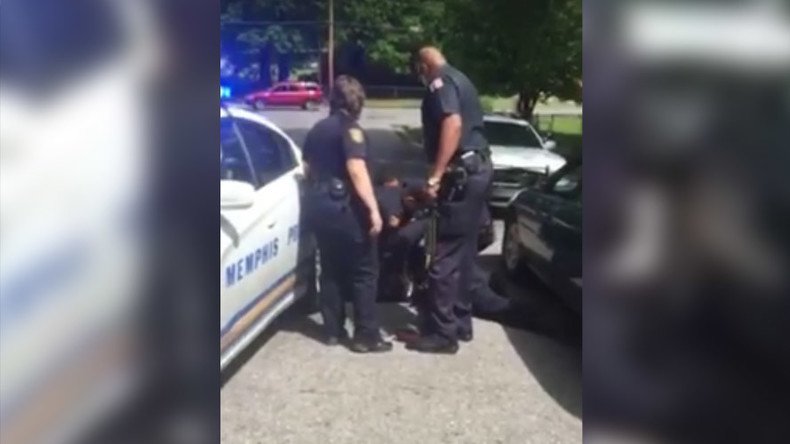 Memphis police tackle man to ground, arrest him for filming them (VIDEO)