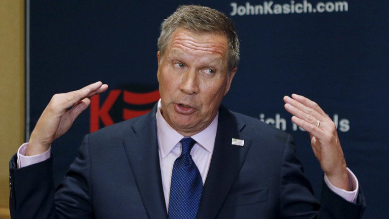 John Kasich stays in presidential race, internet scoffs