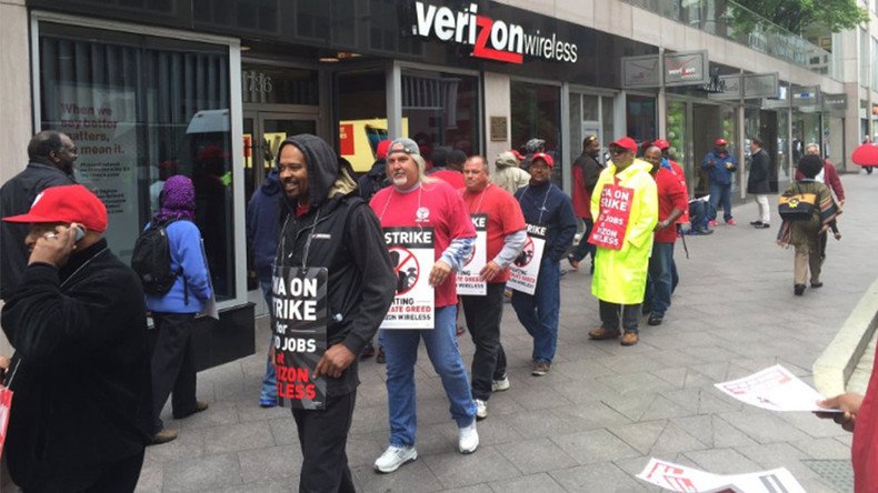 Thousands lose health benefits as Verizon strike continues
