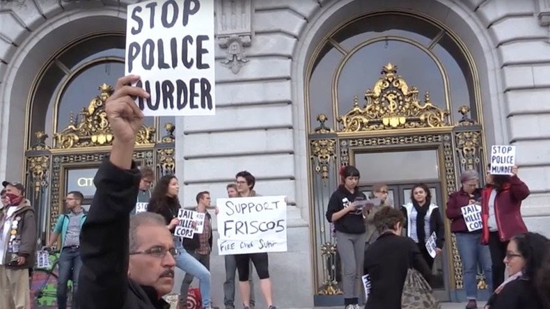 Hundreds of protesters striking at SF City Hall over police killings
