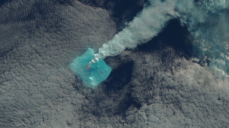Spectacular volcano eruption after 60 years of ‘silence’ captured by NASA satellite (PHOTOS)