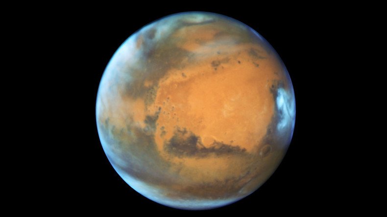 Look to the sky: Red Planet at its brightest & largest in years