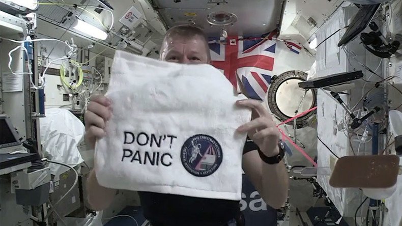 Don’t panic, it’s #TowelDay: ‘Hoppy froods’ around Universe honor Douglas Adams
