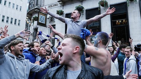 Leicester wins title after Tottenham fails to beat Chelsea