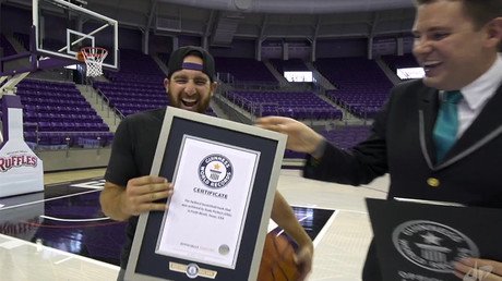 Smashing 11 basketball Guinness World Records in 2 days (VIDEO)