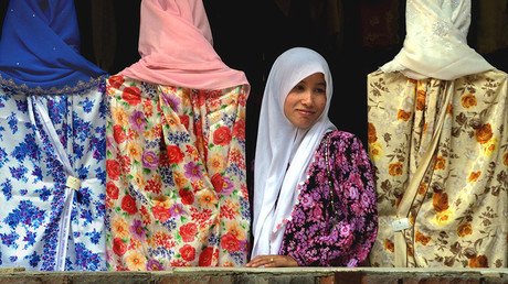 Great Western debate: What’s cooking under the Muslim headscarf?