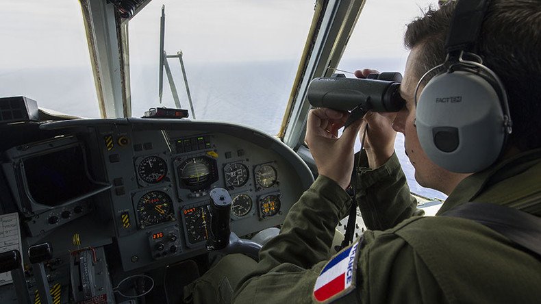 French vessel detected signals presumed to come from EgyptAir MS804 black boxes – investigators