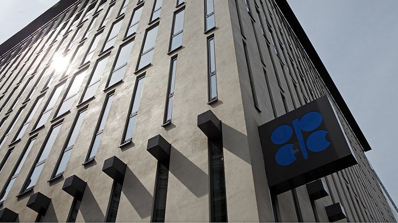 OPEC fails to reach crude production freeze agreement, but Saudis promise to ‘play nice’