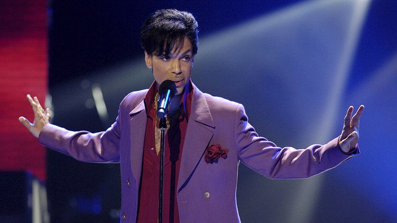 Prince died of 'opioid overdose' - leaked test results