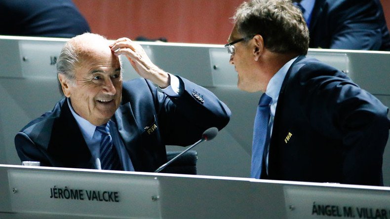 Blatter & 2 other FIFA chiefs gave each other $80mn in ‘bonuses’ over 5 years – internal probe