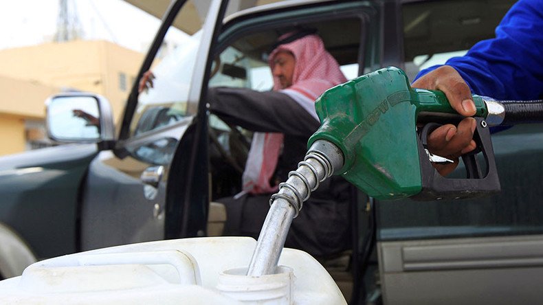 Riyadh approves post-oil era economic plan