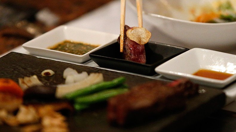 Weight-er! Japan’s first naked restaurant rejects overweight diners