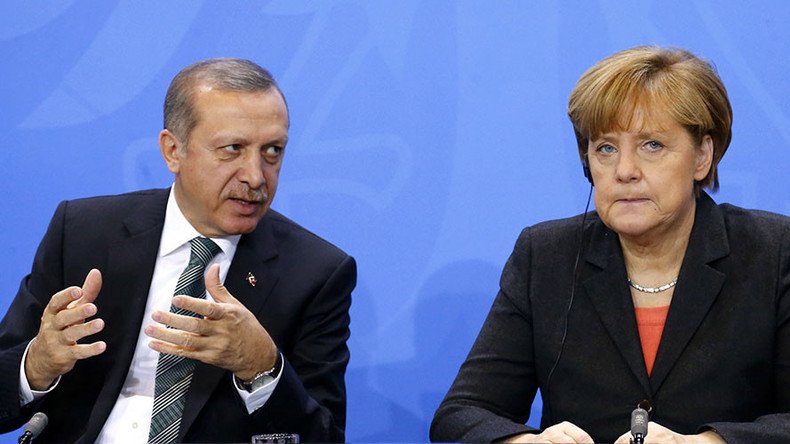 Merkel ‘ready to give in to Turkish blackmail’ on visa free-travel – leaked UK diplomatic cables 