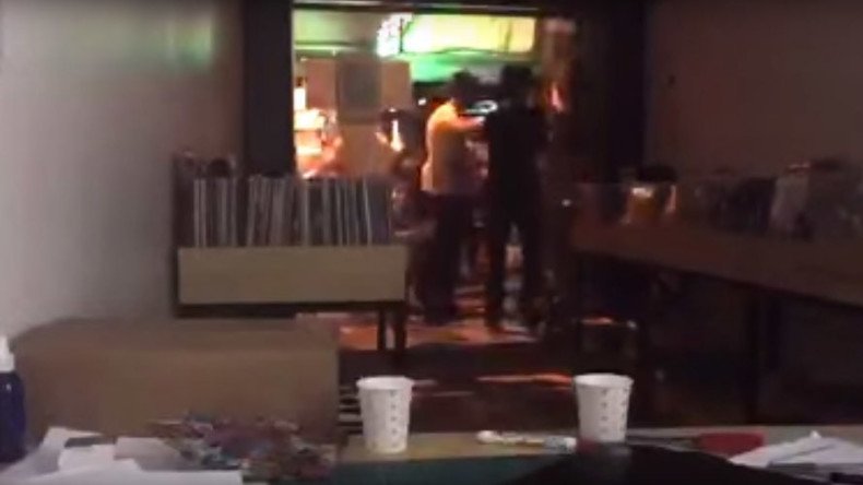 ‘Islamist’ mob terrorizes Turkish record store for celebrating Radiohead’s new album (GRAPHIC)