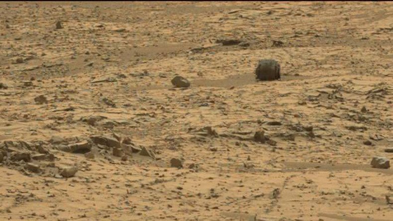 Martian machinery? 'Alien' object sparks red planet rumors (PHOTO, POLL)